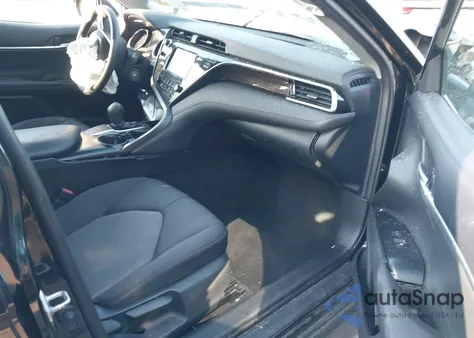 2018 Toyota Camry Le из США, поврежденный, VIN 4T1B11HKXJU621124